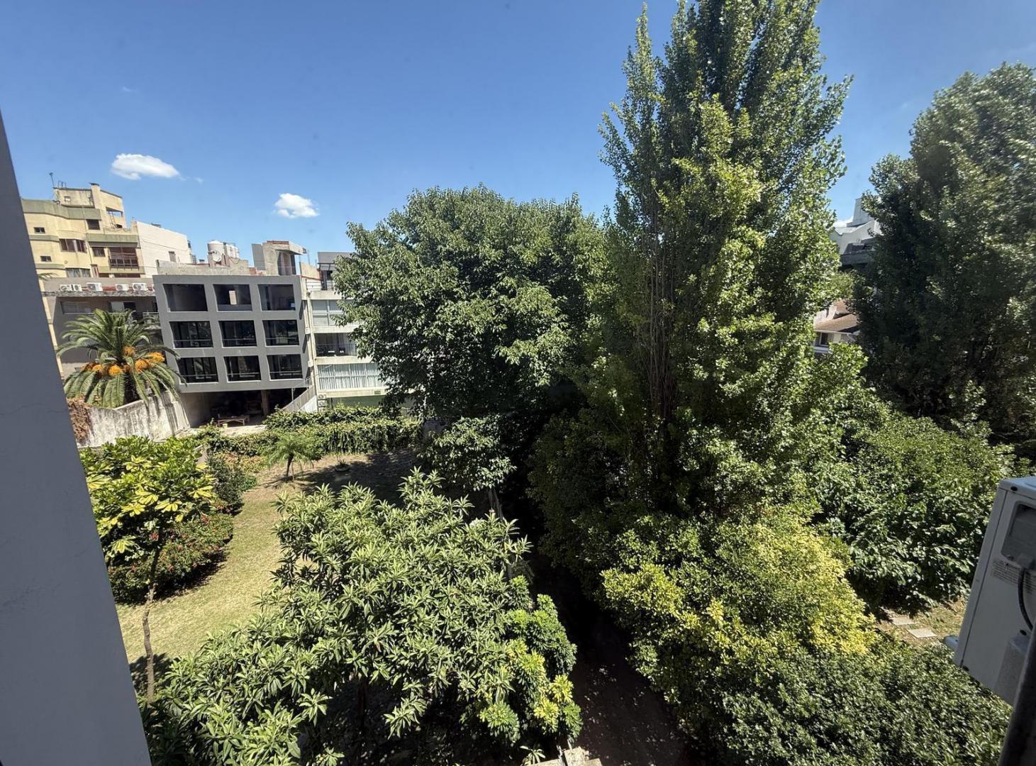 Foto de 2 amb con baulera y vista a parque – Mitre y Meeks – Lomas de Zamora, imagen 4
