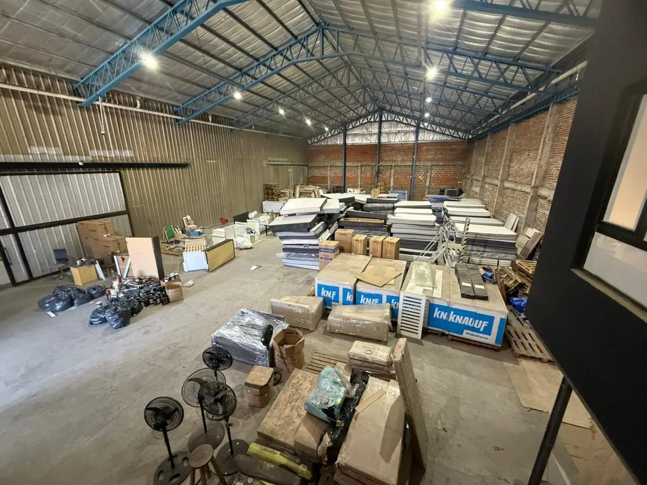 Nave Industrial en Lomas de Zamora Oeste 5