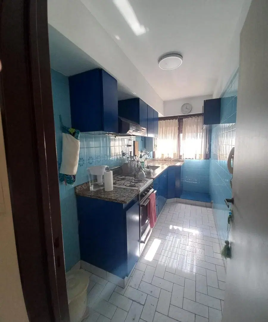 Departamento de 2 ambientes en pleno centro de Lomas de Zamora Este 5