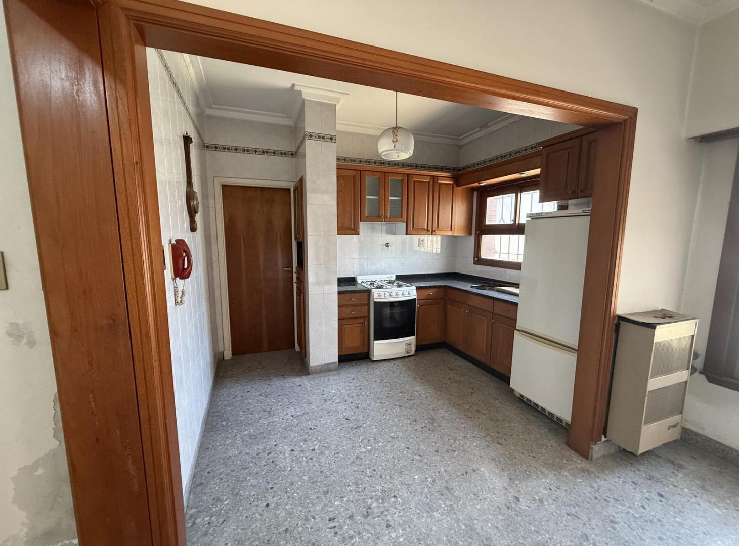 Foto de Casa en Rafael Calzada, imagen 5