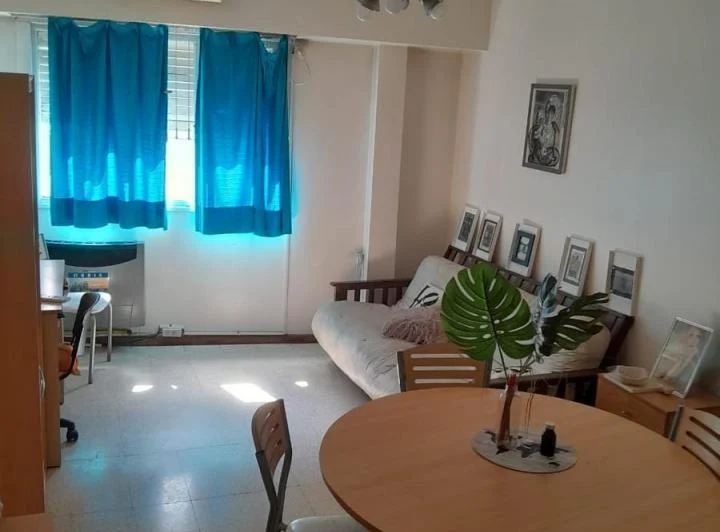 Departamento 4 amb al fte m/b estado m/lum  A/A y calefaccion 3