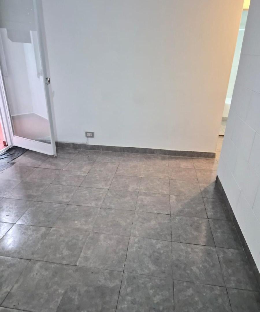 Foto de Roosevelt al 3200 - 2 amb c/patio - ALQUILER - Belgrano, imagen 1
