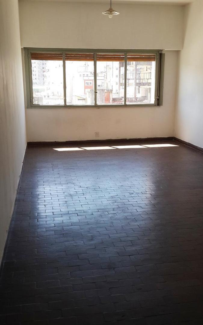 Foto de Tucumán al 2300 - 1 amb - ALQUILER - Facultad, imagen 2
