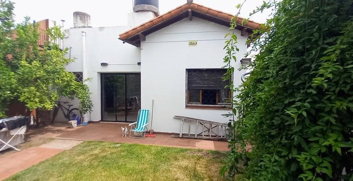 Foto de VENTA CHALET CASA EN HAEDO ZONA OESTE 3 AMBIENTES LOTE PROPIO PILETA, imagen 5