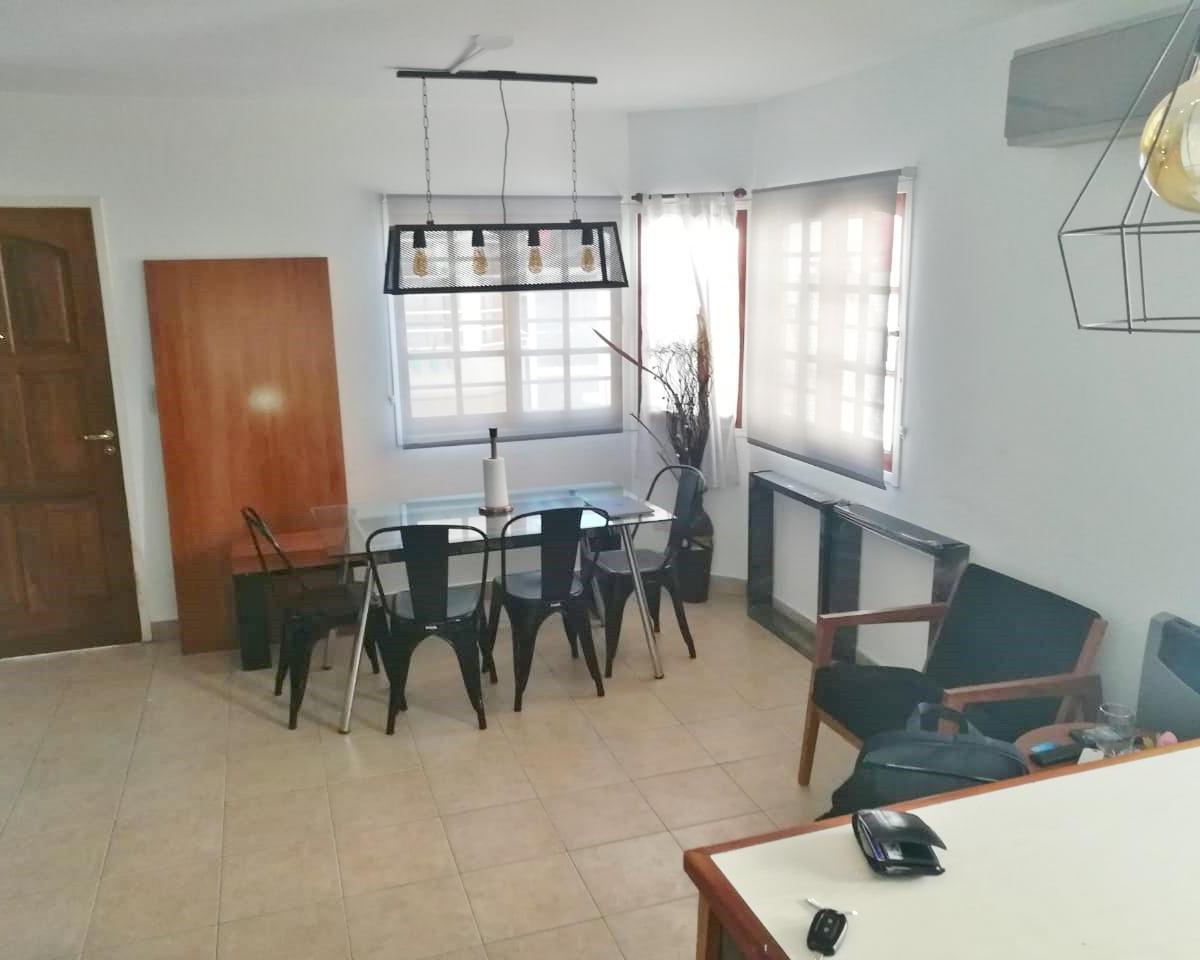 Foto de VENTA PH CASA TRIPLEX VILLA SARMIENTO ZONA OESTE 4 AMBIENTES ZONA, imagen 3