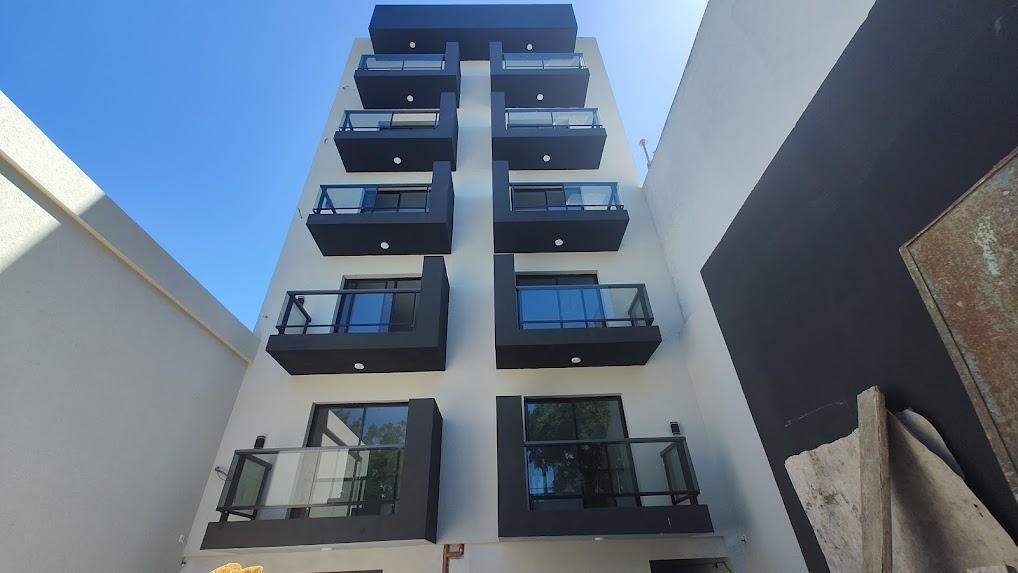 Departamento en Venta Moron, G. B. a. Zona Oeste, 3 Ambientes, Cochera, Pileta 3
