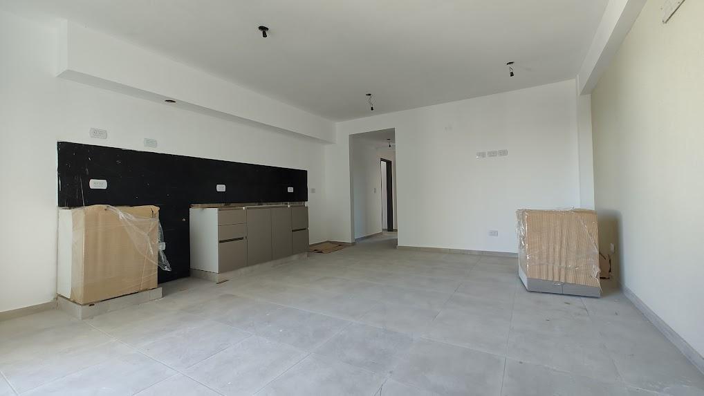 Departamento en Venta Moron, G. B. a. Zona Oeste, 3 Ambientes, Cochera, Pileta 1