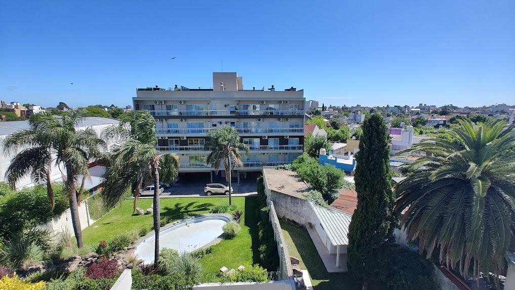 Departamento en Venta Moron, G. B. a. Zona Oeste, 3 Ambientes, Cochera, Pileta 3