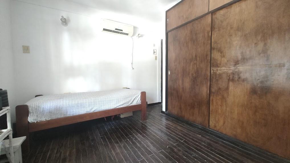 Casa Americana en Venta en Ituzaingo, Zona Oeste, 4 Ambientes con Parque 1
