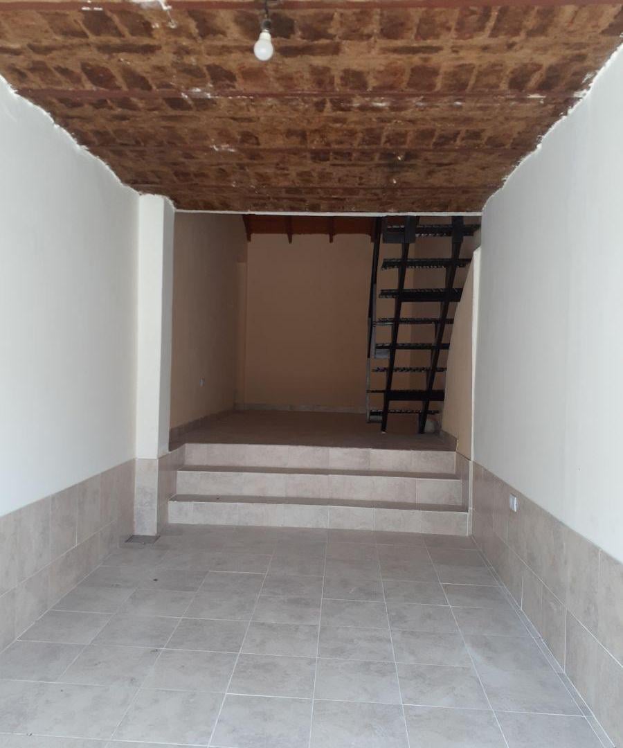 Foto de Local en Alquiler Morón Centro - San Martín 500 - 48m2 - Sin Expensas, imagen 1