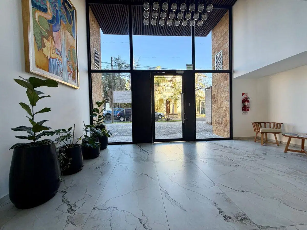 Monoambiente Venta Ituzaingó Centro Balcón Con Parrilla Gas 3