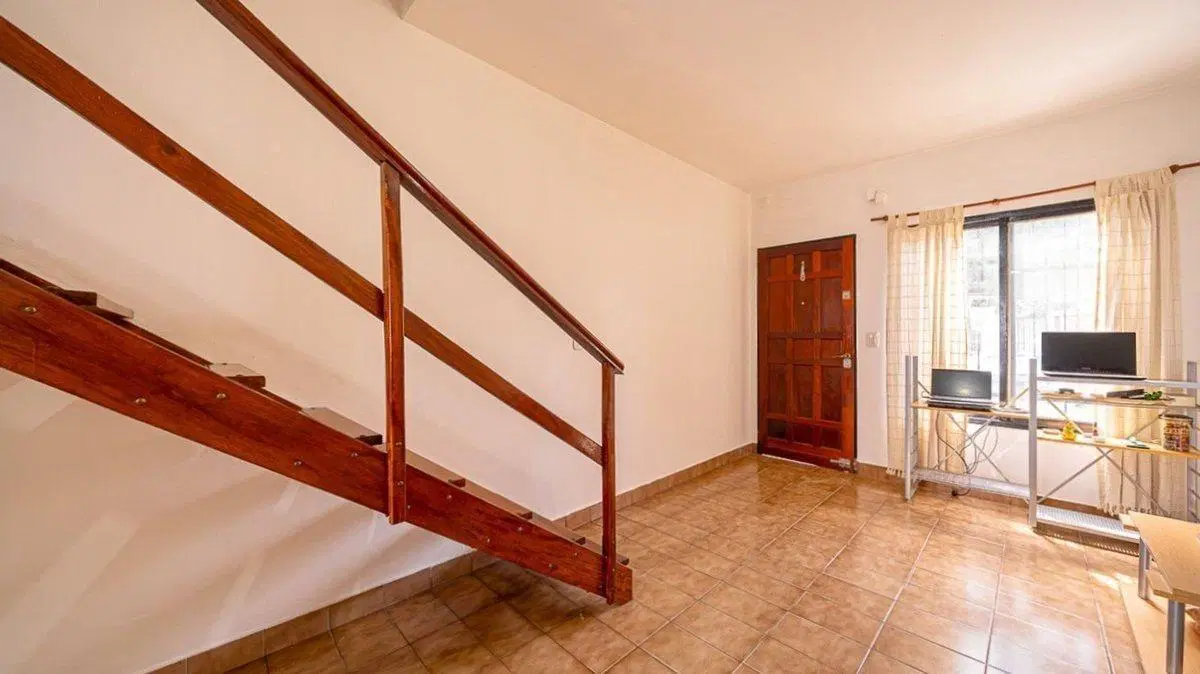 Venta PH 2 Ambientes al Frente con Patio - Apto Crédito - Ramos Mejía 5
