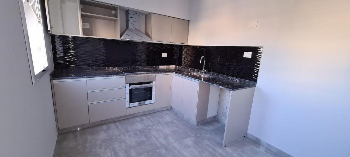 Foto de Venta departamento 2 ambientes moreno, imagen 1