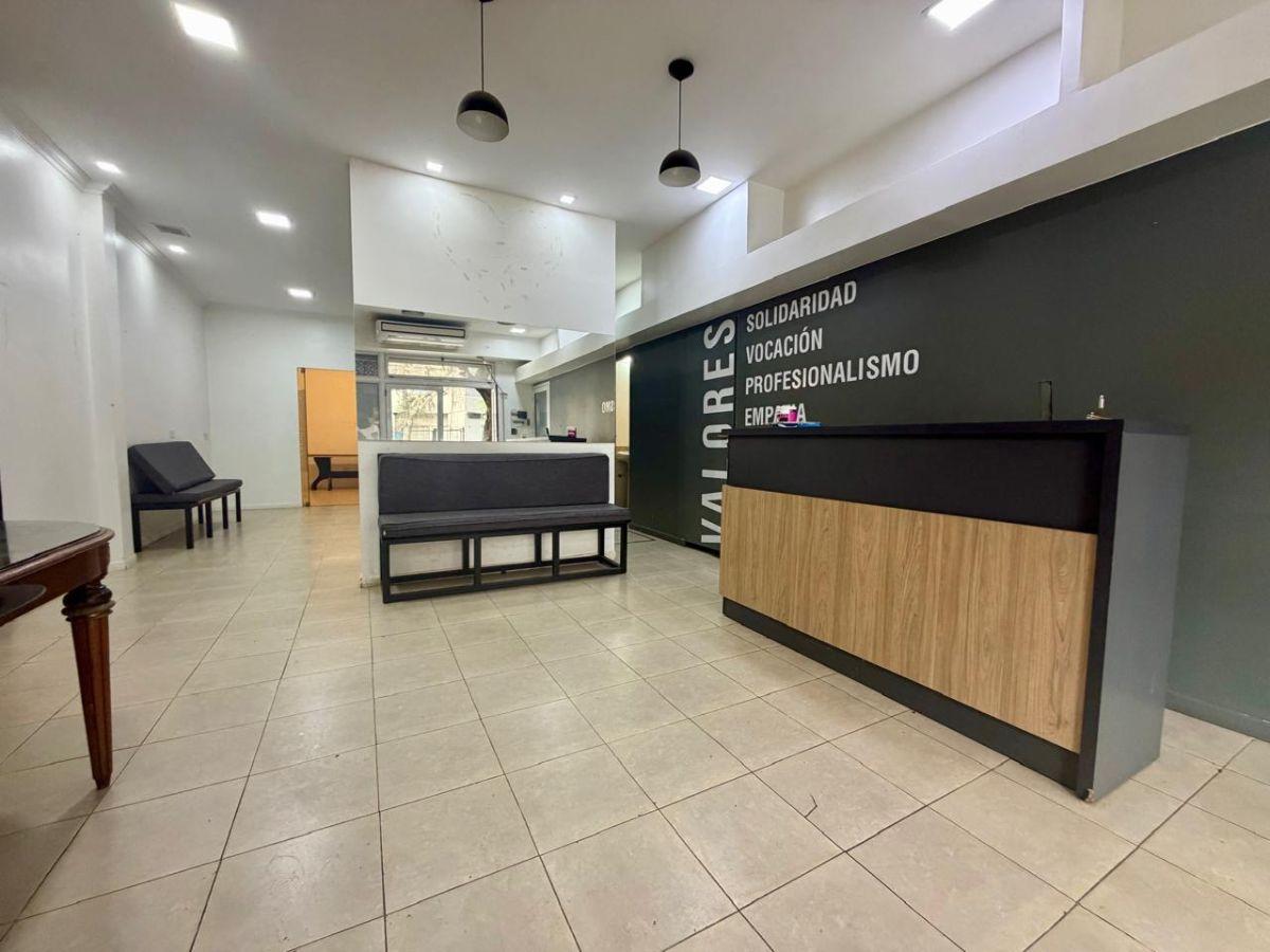 Foto de Alquiler Local Comercial en Morón Centro - 80 m² con Despachos, imagen 4