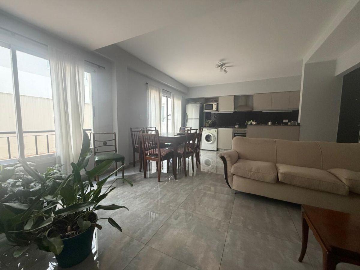 Foto de Departamento 3 Ambientes en Alquiler en Moreno Centro con Cochera y, imagen 2