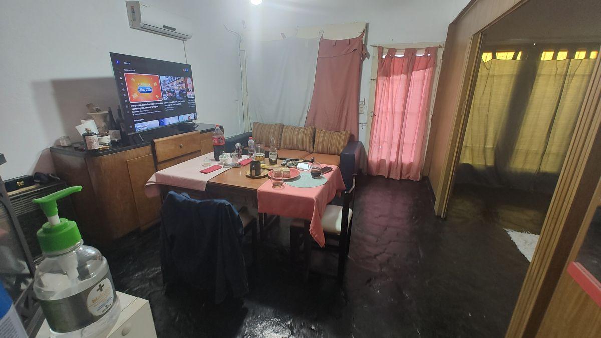 Foto de Venta PH 3 Ambientes con Patio en Villa Tesei, imagen 5