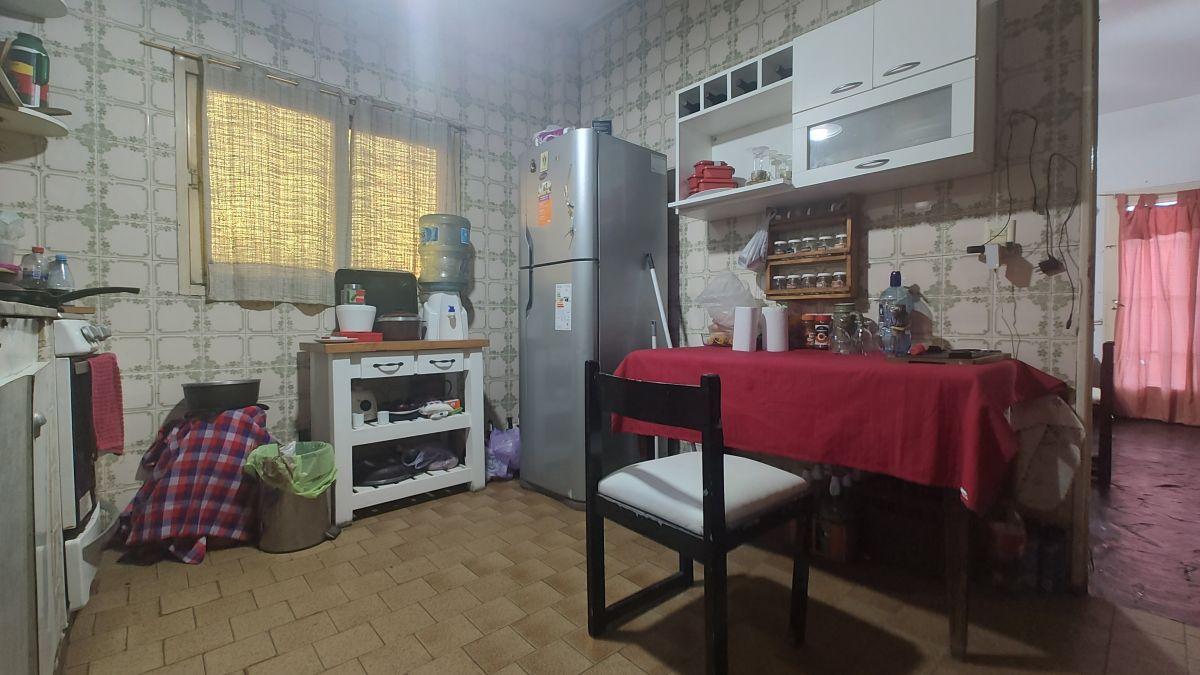 Foto de Venta PH 3 Ambientes con Patio en Villa Tesei, imagen 1