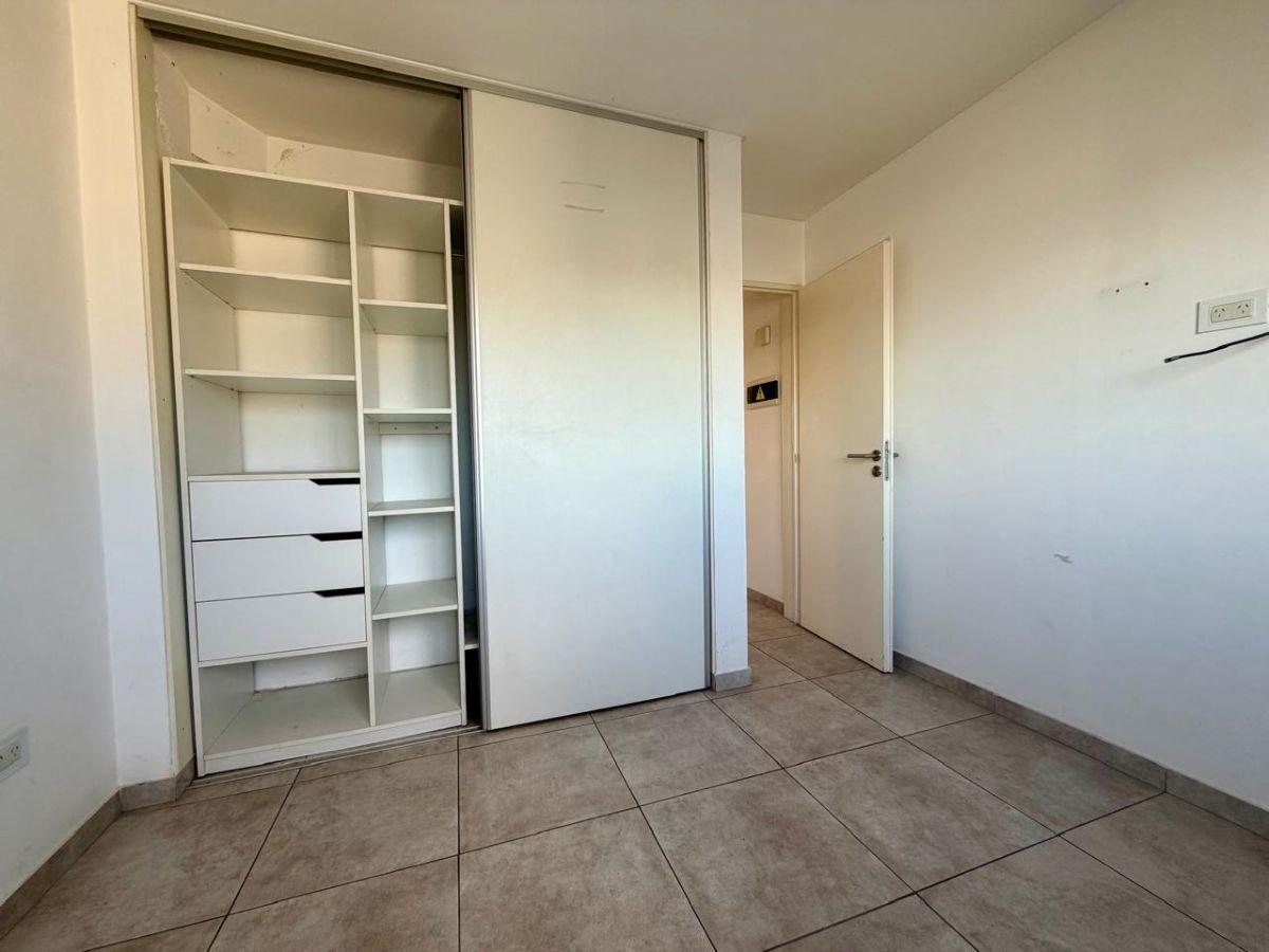 Foto de ALQUILER DEPARTAMENTO 2 AMBIENTES EN MORON LUMINOSO, imagen 3