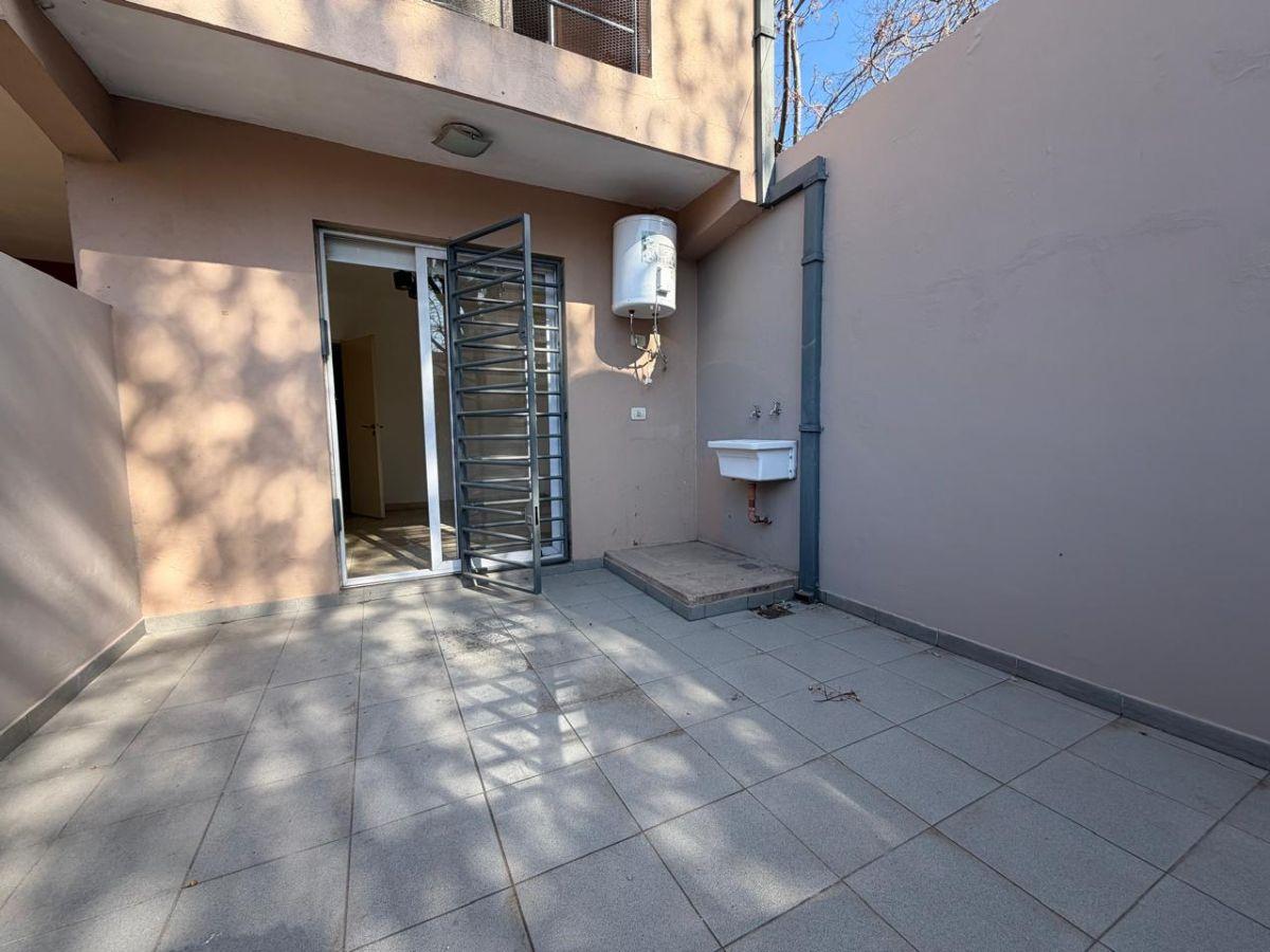 Foto de Departamento 2 Ambientes Merlo con Patio y Cochera Apto Crédito, imagen 5