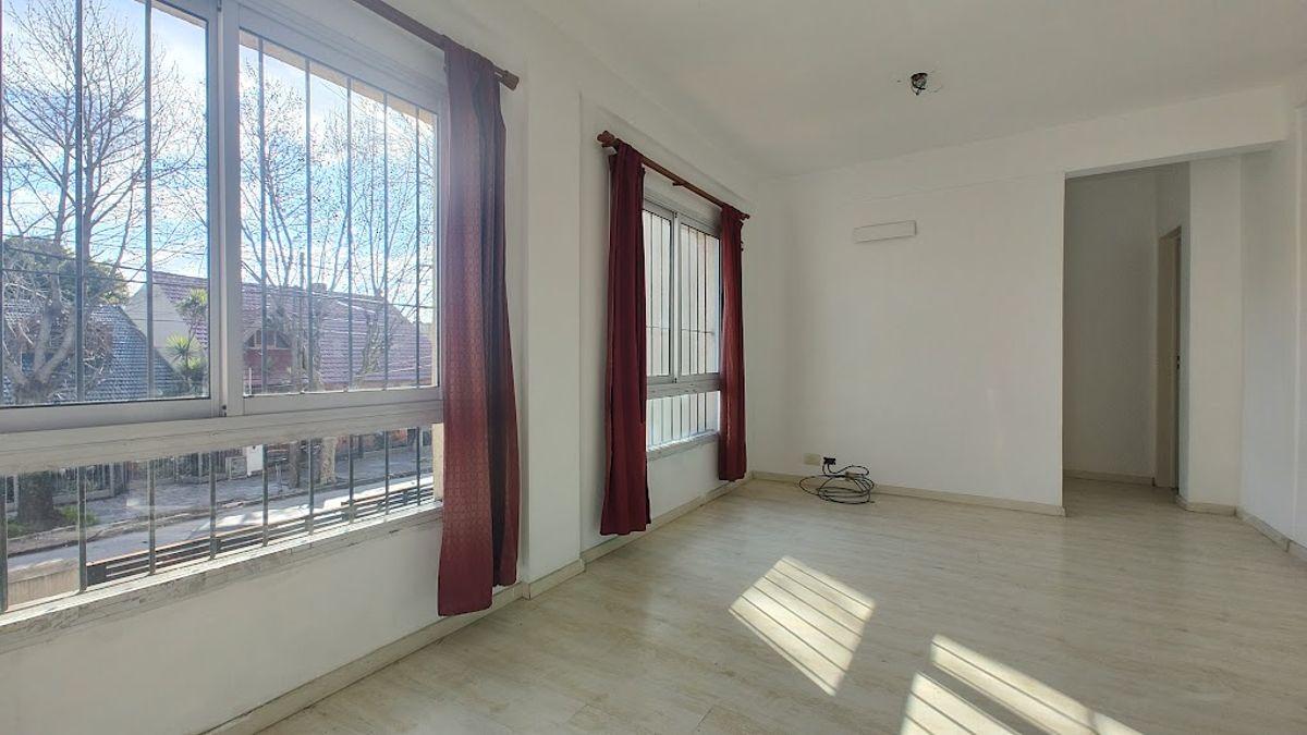 Foto de ALQUILER DEPARTAMENTO 2 AMBIENTES VILLA SARMIENTO CON TERRAZA PROPIA, imagen 3