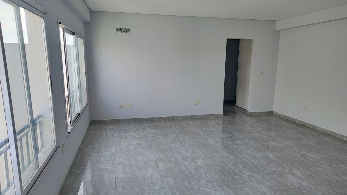 Foto de DEPARTAMENTO 2 AMBIENTES EN VENTA MORENO CENTRO CON TOILETTE, GIMNASIO, imagen 4