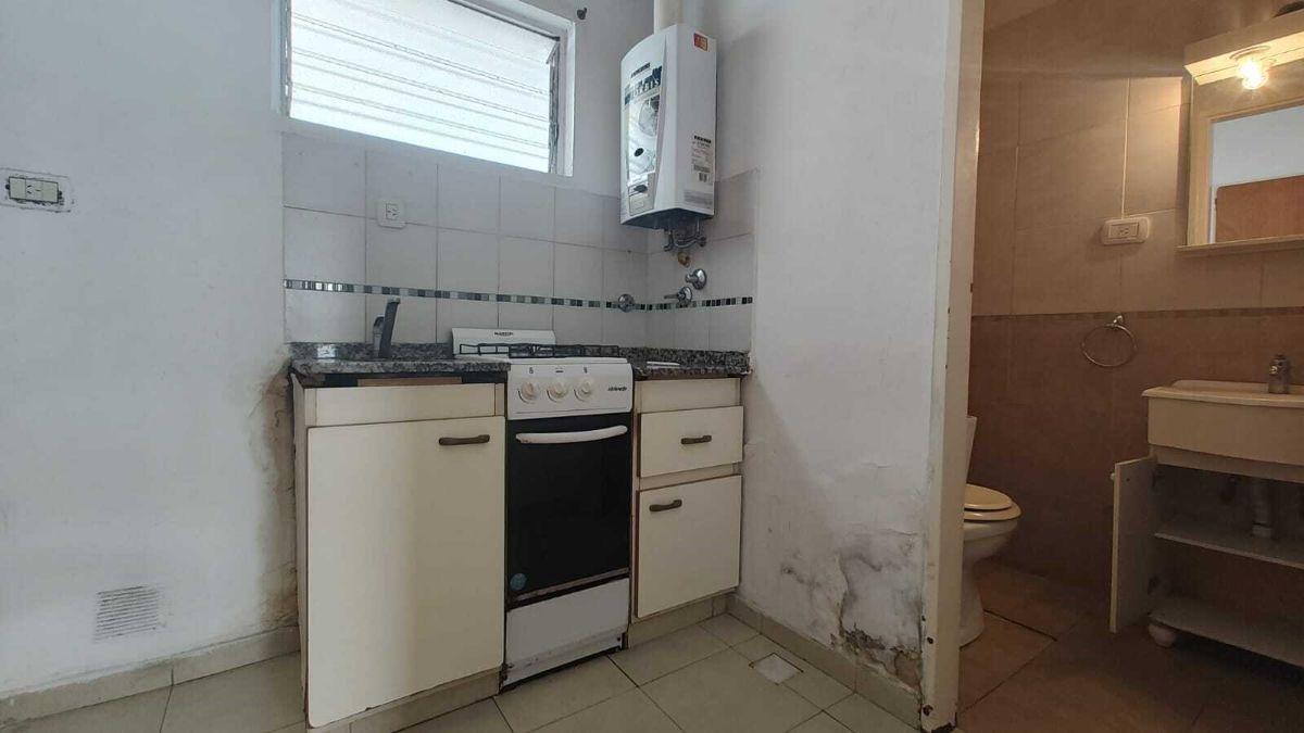 Foto de ALQUILER 2 AMBIENTES EN VILLA SARMIENTO CON PATIO, imagen 4