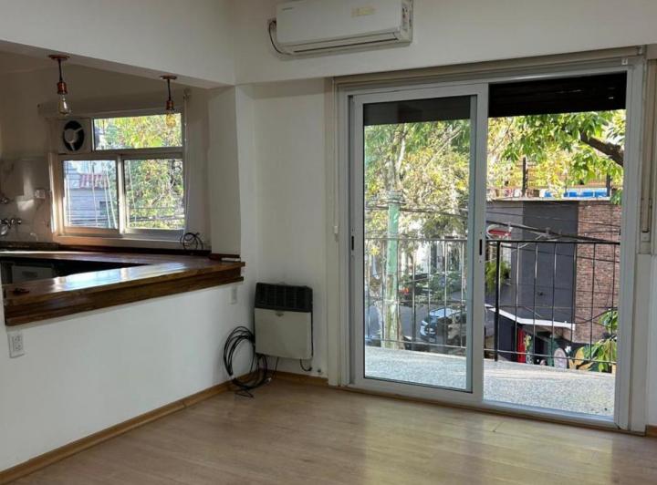 Departamento a metros de Plaza Serrano 3