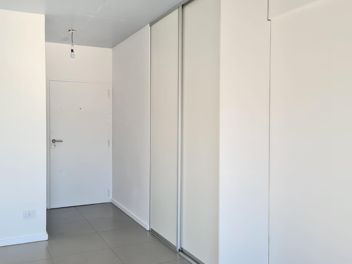Apto Credito - Bajas Expensas - Apto Profesional - Divino Monoambiente con Balcon - Súper Luminoso 4