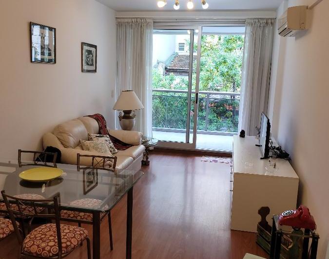 Apto Profesional - Divino Departamento al frente - Super Luminoso y Alegre con Balcon Aterrazado 4