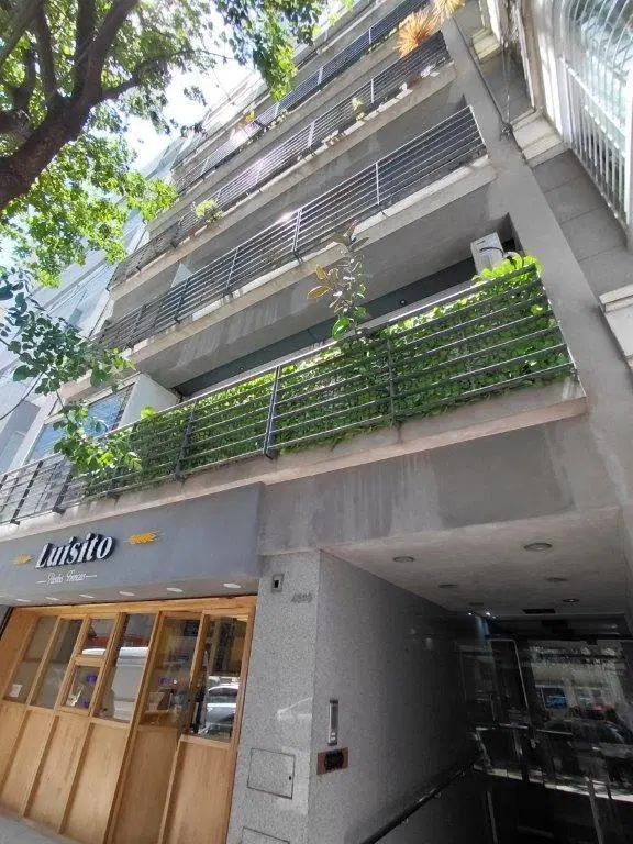 OPORTUNIDAD - Hermosa Oficina con Patio - Luminosa y Moderna - Inmejorable Ubicación 4