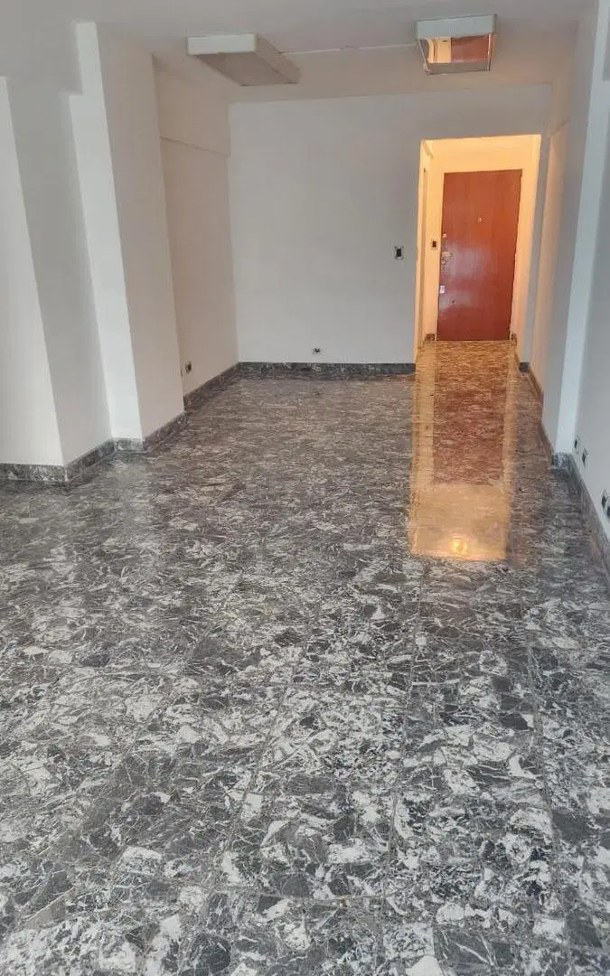 Apto Crédito - 4 ambientes Baño y Toilette - Dependencia - Lavadero - Balcón - Apto Profesional 1