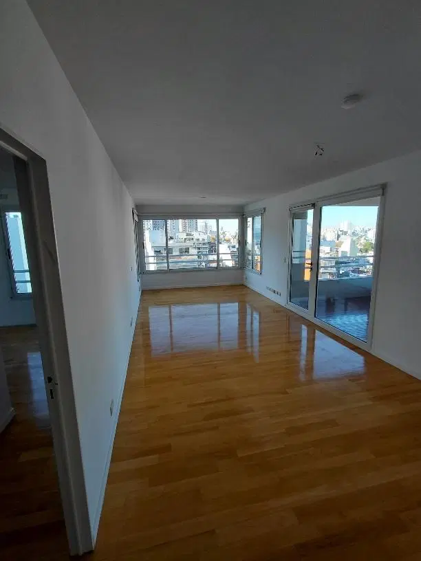 Piso Alto - Divino 3 Ambientes - Balcon Aterrzado - Cochera - Los mejores Amenities - Seguridad 24hs 3