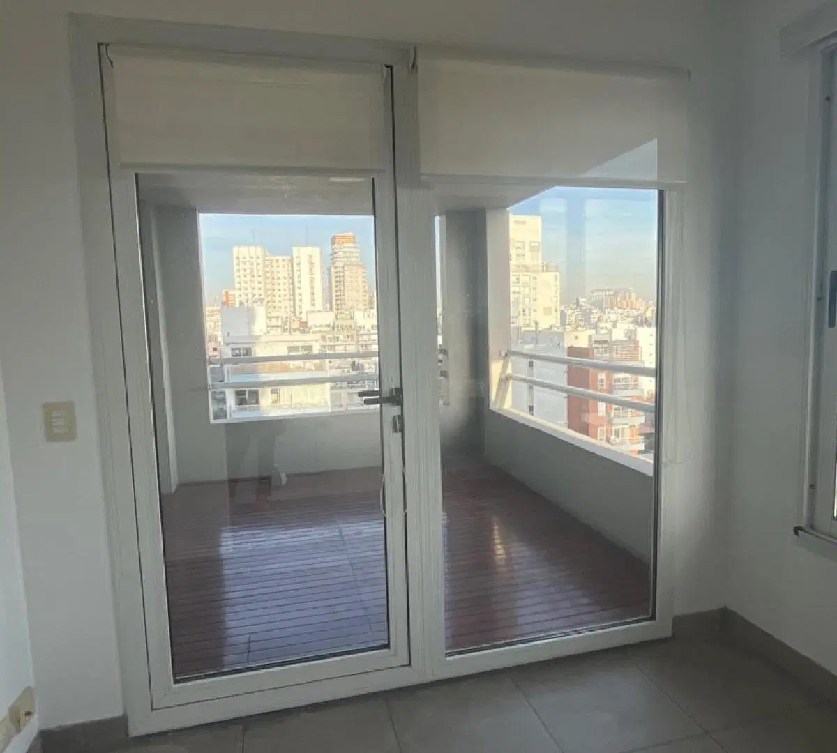 Piso Alto - Divino 3 Ambientes - Balcon Aterrzado - Cochera - Los mejores Amenities - Seguridad 24hs 4
