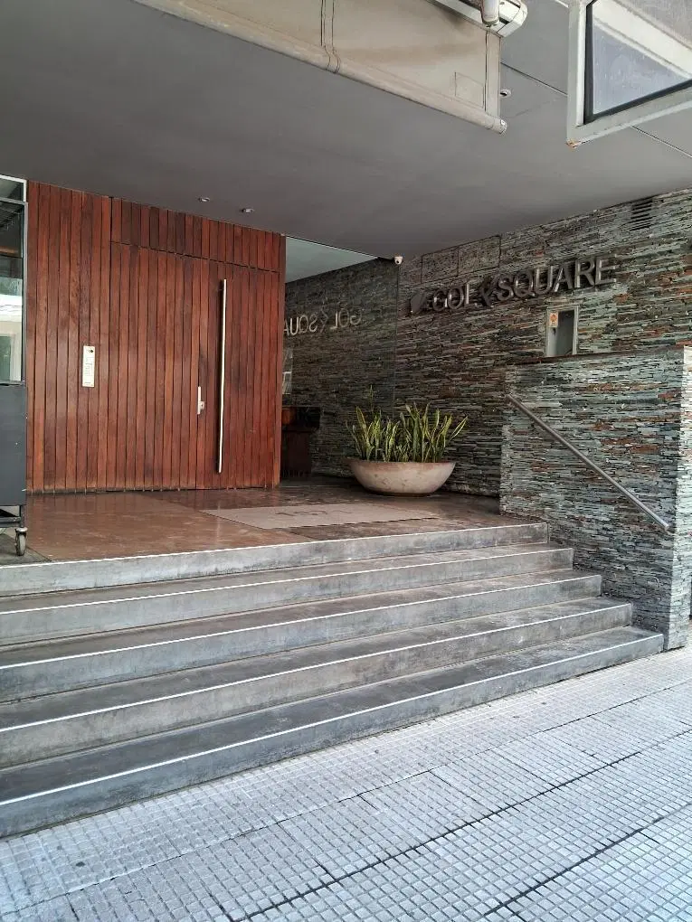 OPORTUNIDAD - Oficina en Duplex con 2 Balcones Aterrazados - Seguridad 24hs - Piscina 1
