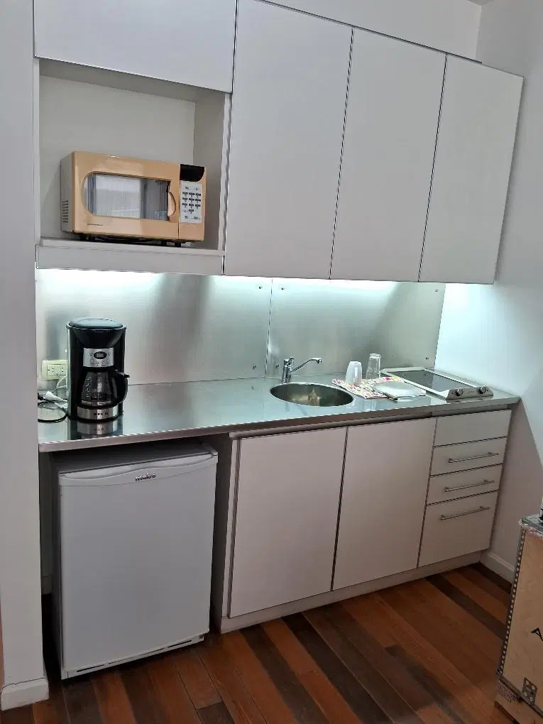 Oficina en Duplex con 2 Balcones Aterrazados - Seguridad 24hs - Piscina y SUM 4