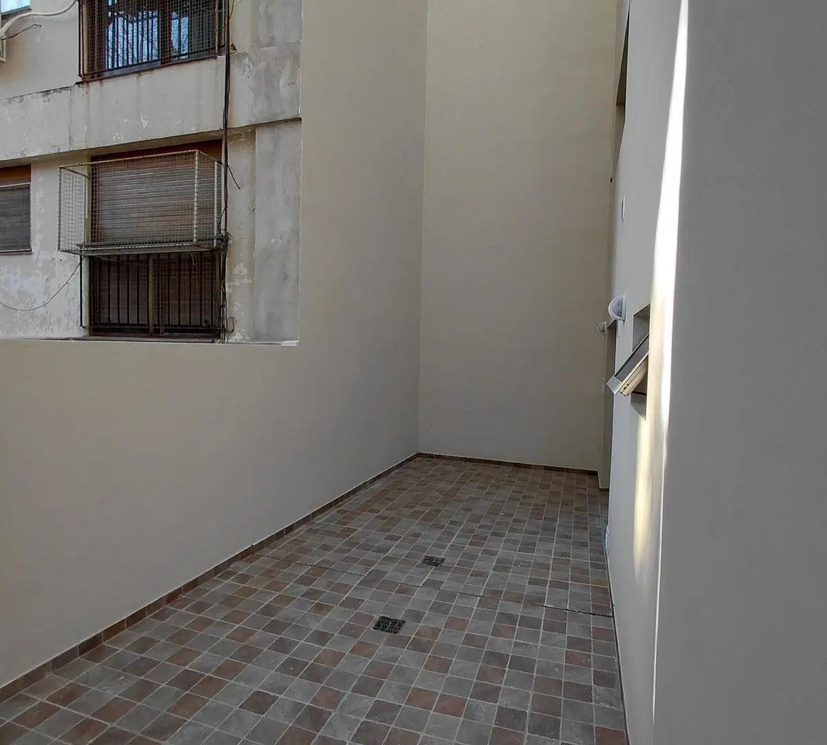 OPORTUNIDAD - Ideal para Inversor - Zona Alto Palermo - Divino Departamento con Patio y Bauelera 4