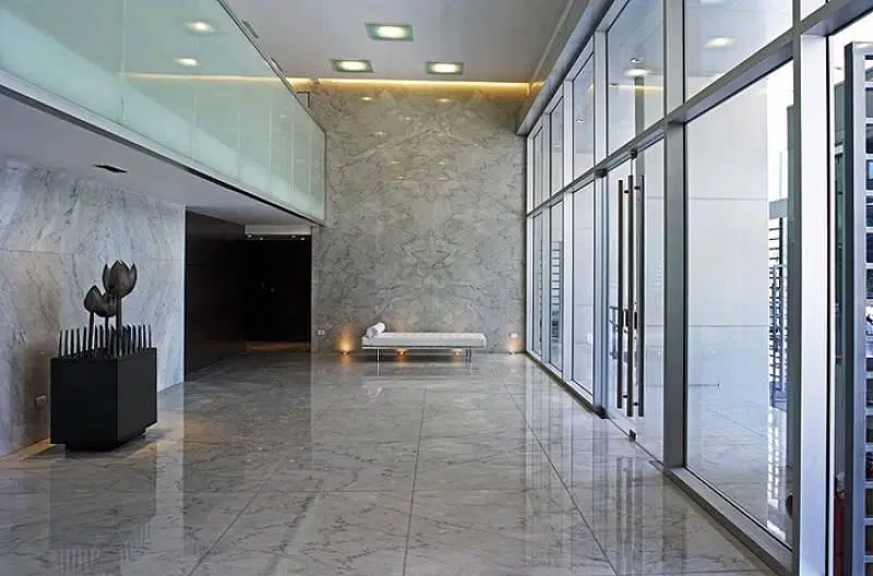 Se Vende con Renta - 4 Ambientes al frente - Cochera y Baulera - Amenities - Seguridad 24hs 3