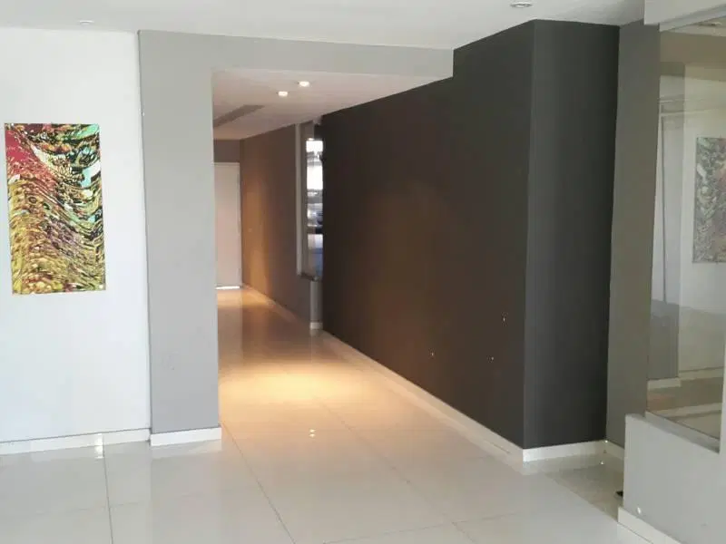 Divino monoambiente - Apto Profesional - Muy luminoso - Al frente - Balcon - SUM con Parrilla 5