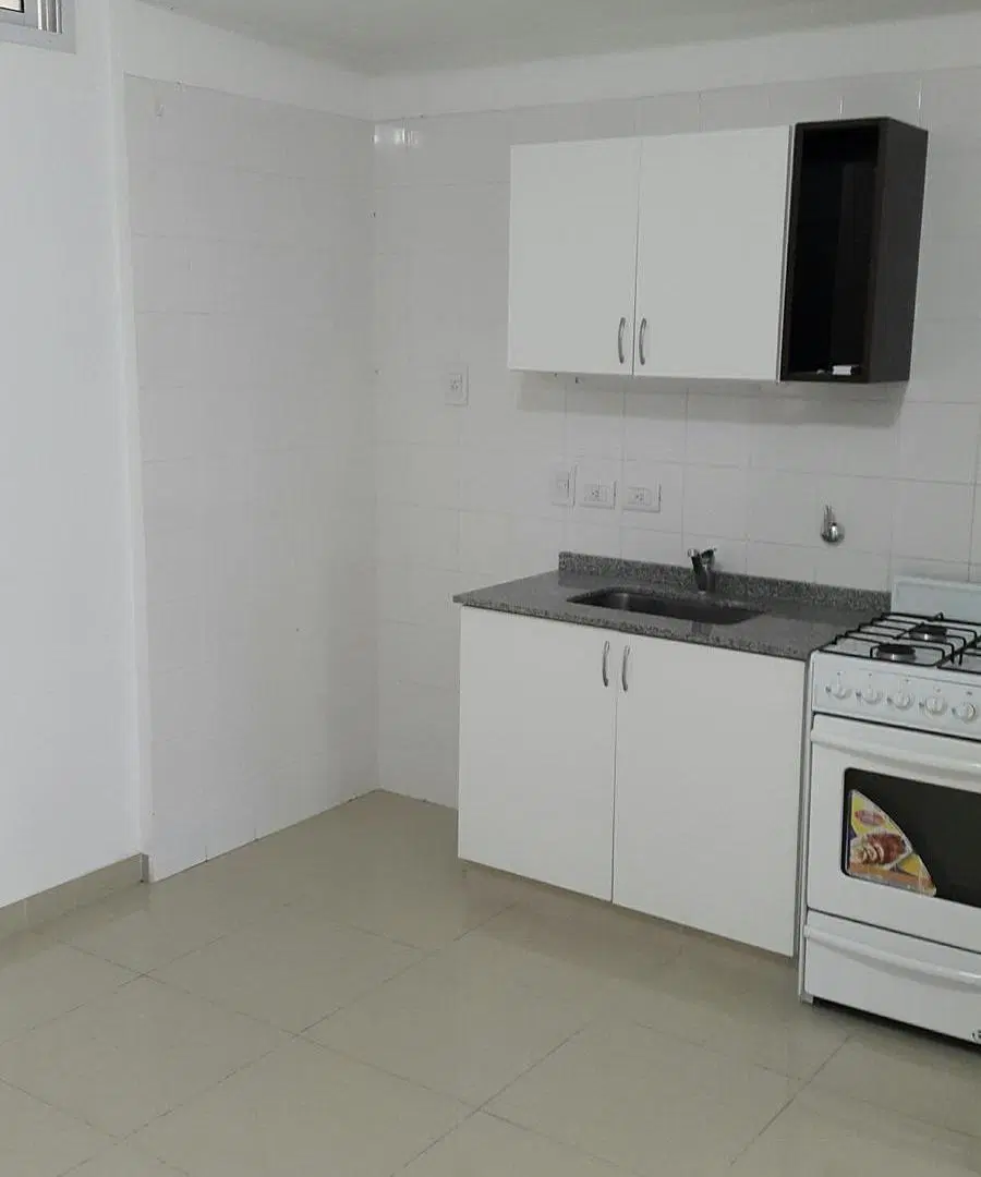 Divino monoambiente - Apto Profesional - Muy luminoso - Al frente - Balcon - SUM con Parrilla 3