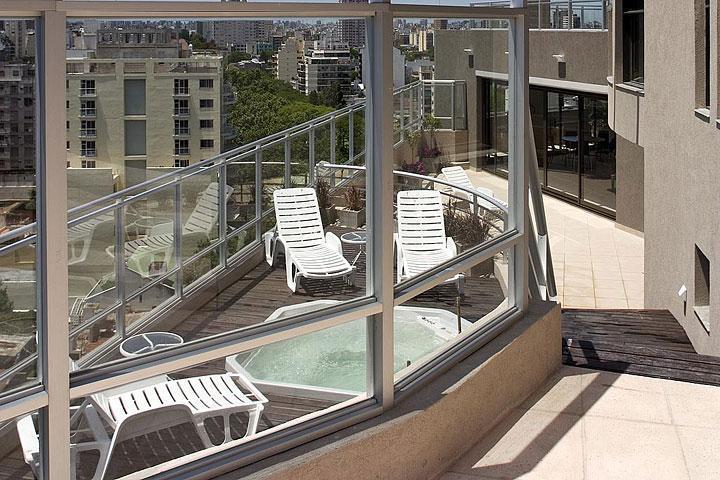 Foto de Divino 2 ambientes al frente TODO LUZ - Piscina - SUM - Parrilla, imagen 5