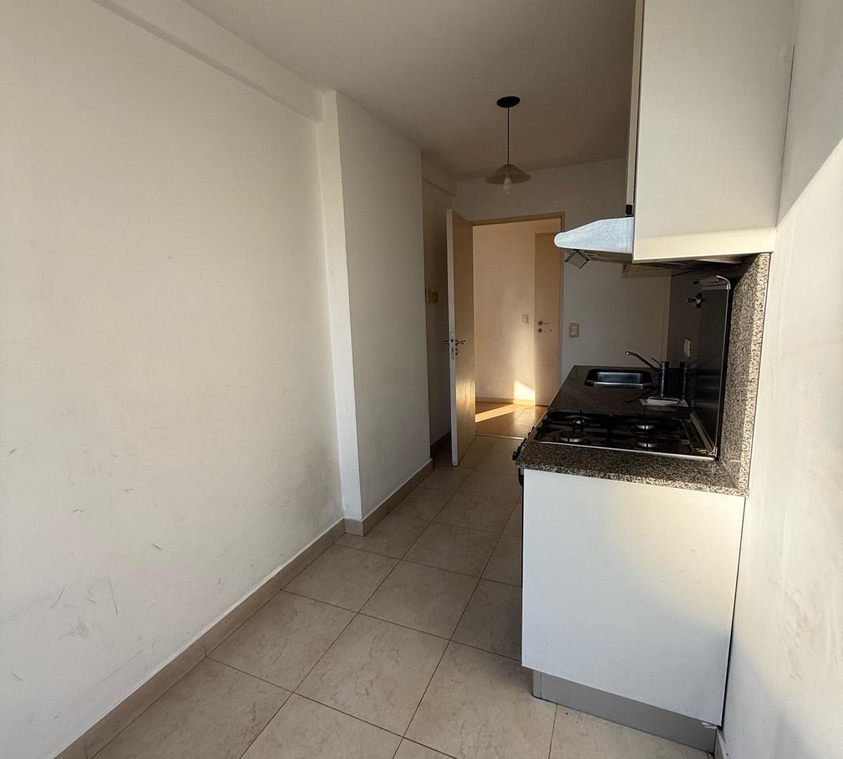 Foto de Divino 3 Ambientes con Cochera - Torre con Amenities y Seguridad 24hs, imagen 3