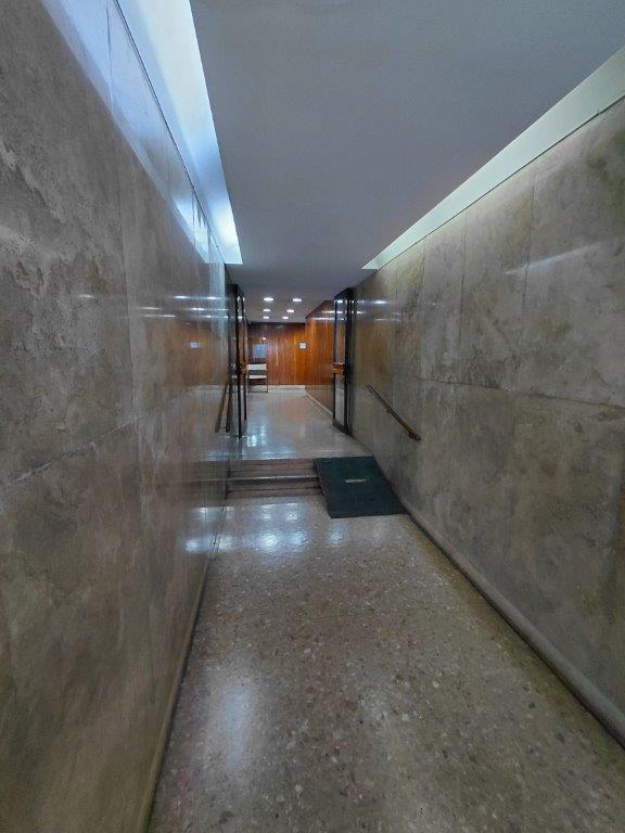 Foto de BAJAS EXPENSAS - Monoambiente Apto Profesional - Contrafrente - Muy, imagen 4