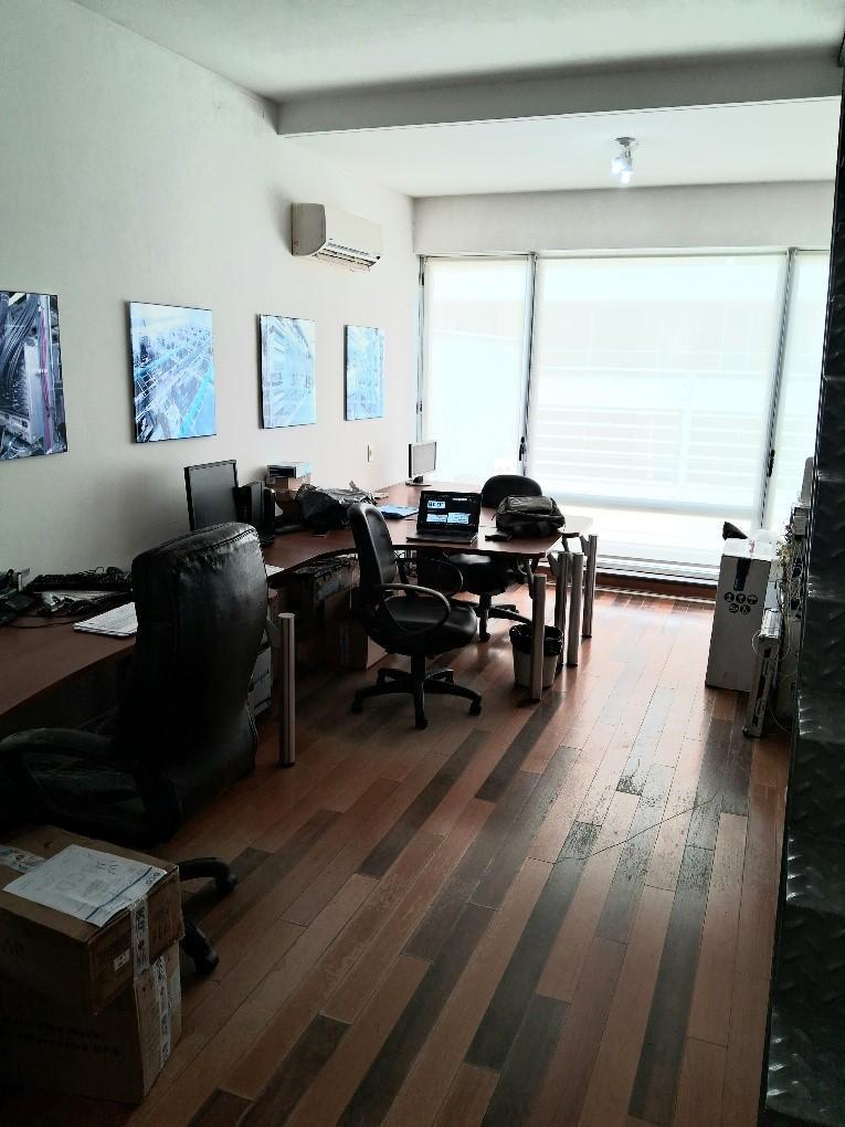 Foto de Oficina en Dúplex con 2 Balcones Aterrazados al frente - Seguridad 24hs, imagen 3