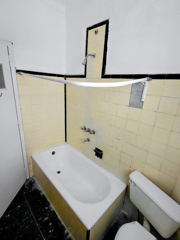 Foto de OPORTUNIDAD - BAJAS EXPENSAS - 2 Ambientes - Luminoso y Silencioso, imagen 2