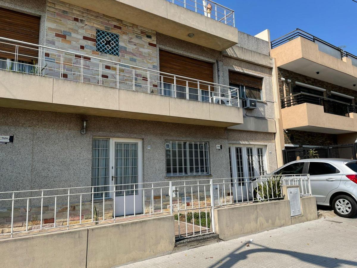 Foto de Hermosa Divina Casa de 4 Ambientes con Patio y Terraza - Cochera, imagen 2