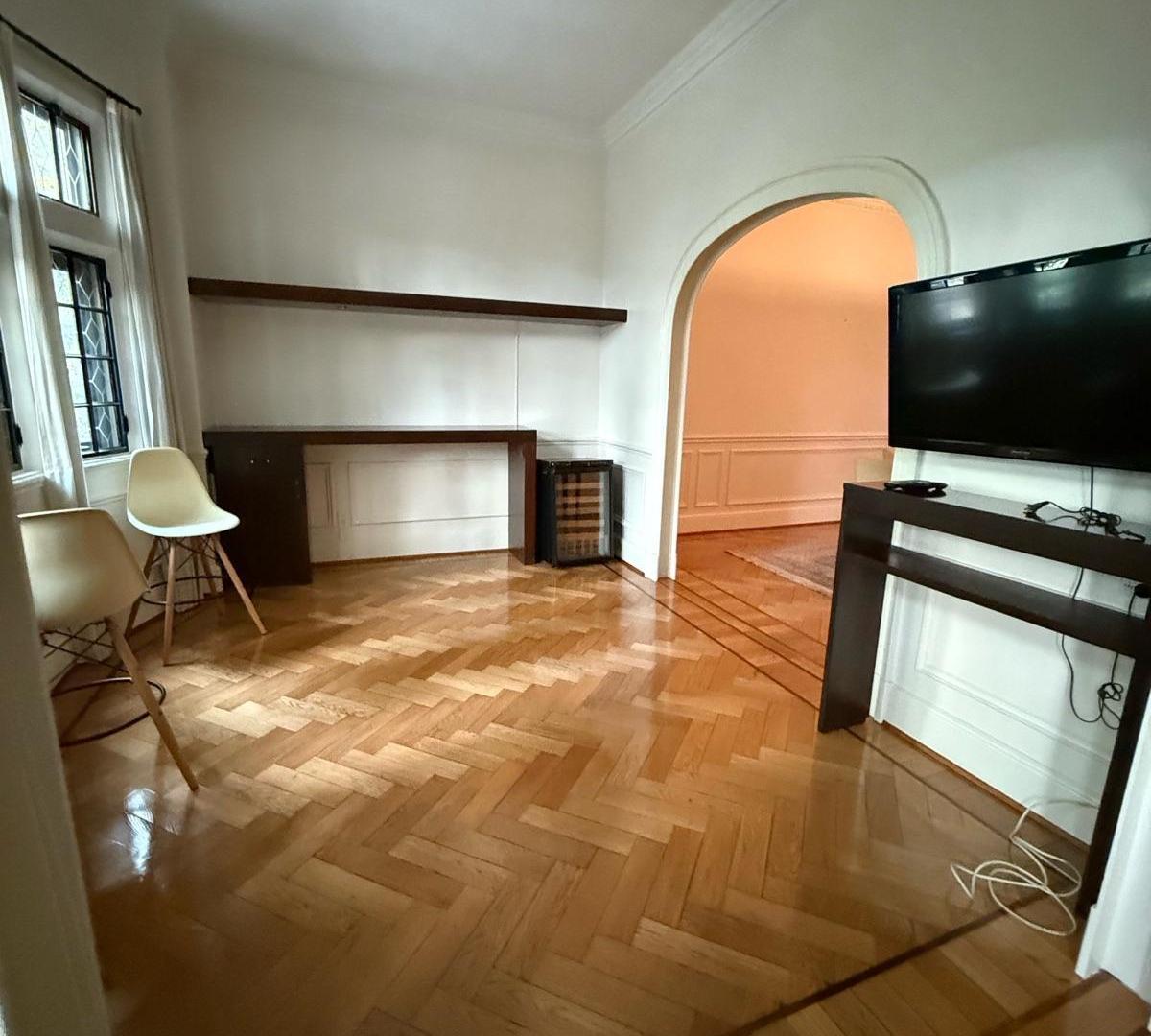 Foto de Increible Piso de 322m - 6 Ambientes - Edificio Tudor - SIN MUEBLES O, imagen 3