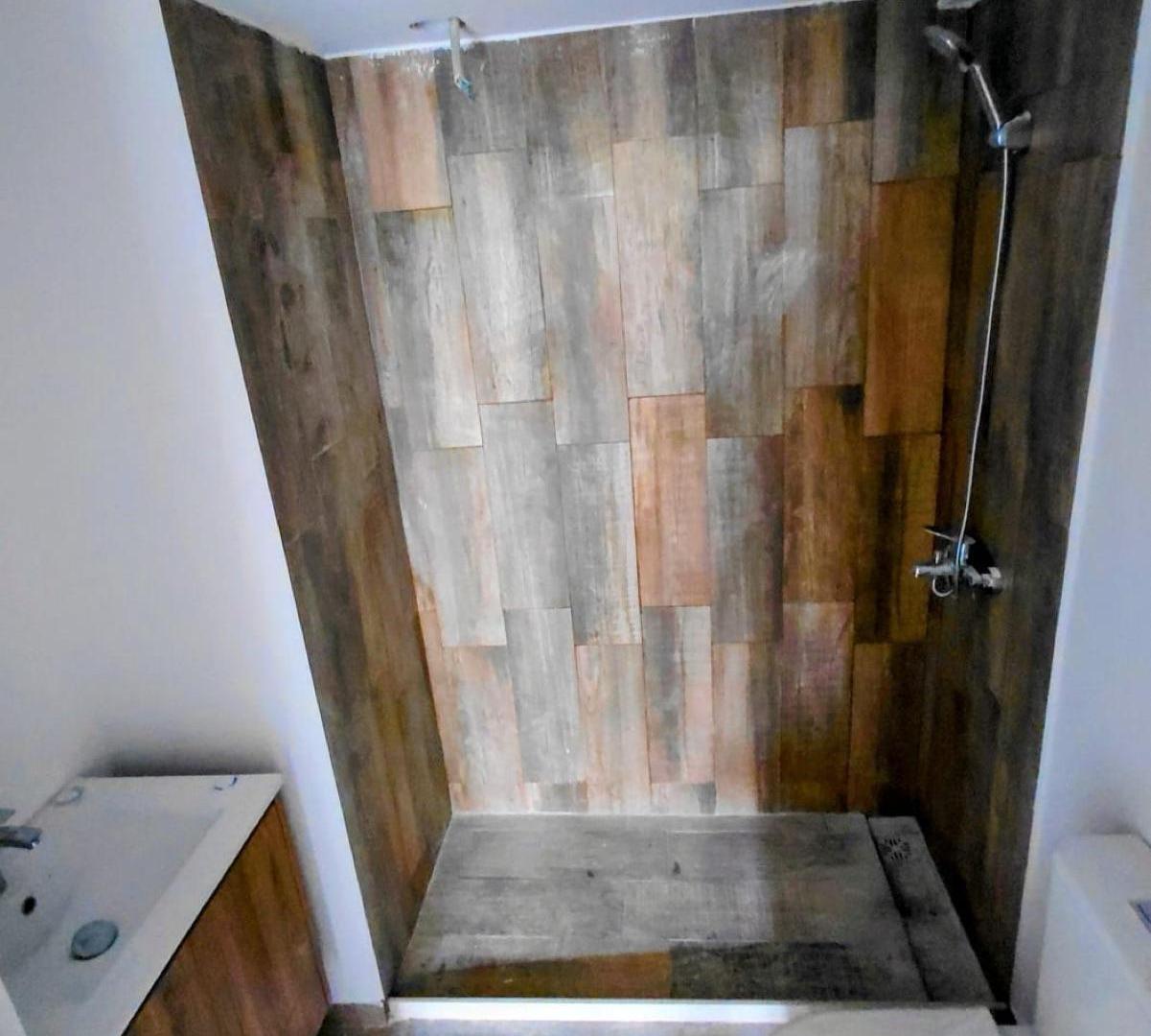 Foto de Divino 2 Ambientes - Toilette - Balcon Aterrazado - Cochera, imagen 3