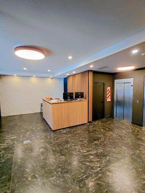Foto de Venta Cochera en Planta Baja - Seguridad 24hs - Blanco Encalada y Av, imagen 1