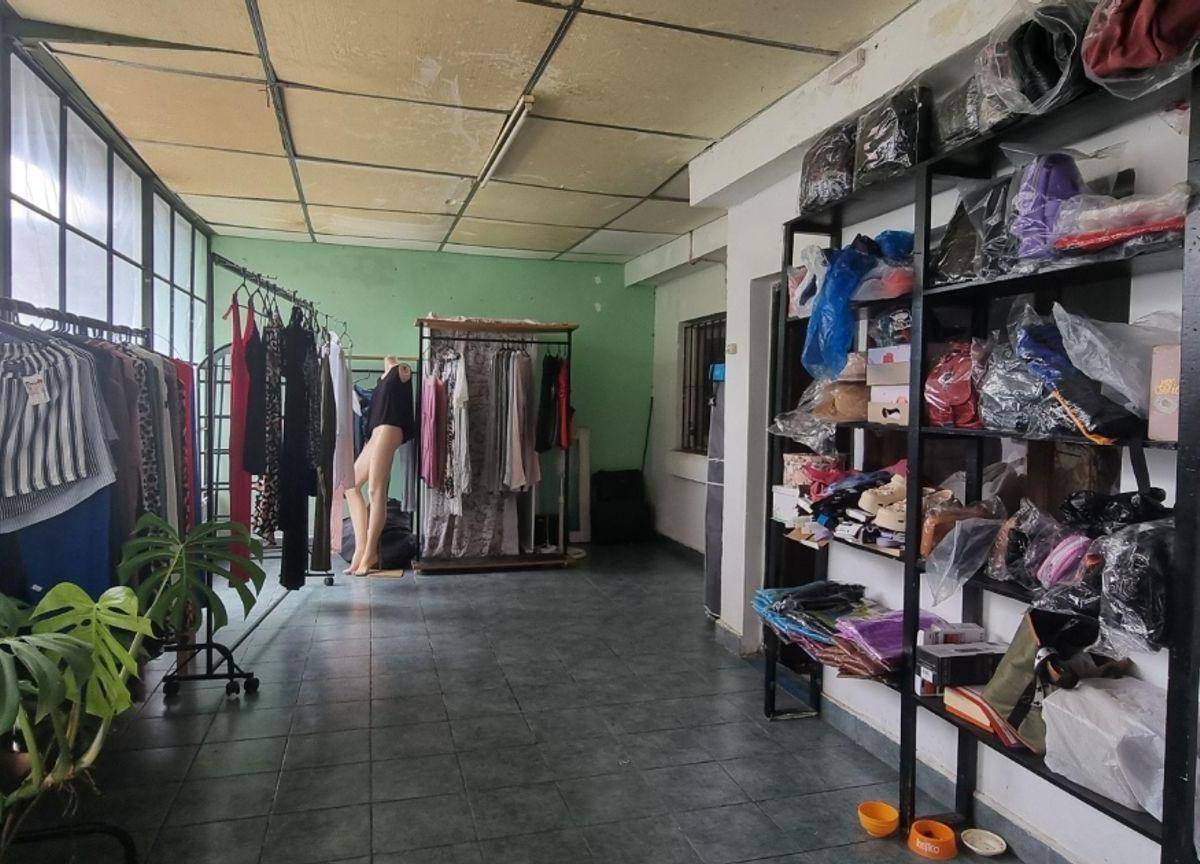 Casa 7 Dorm. Venta Bº Universitario 4