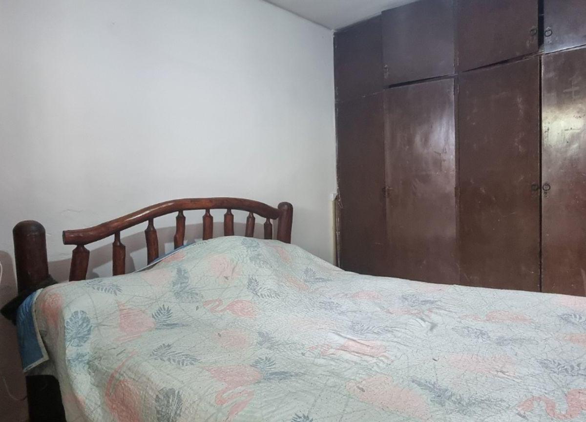 Casa 7 Dorm. Venta Bº Universitario 2